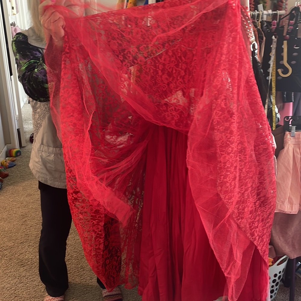 GIFTED 1950’a Vintage Red Southern Belle Ball Gown Red Lace Bows Maxi Dress - Picture 11 of 17